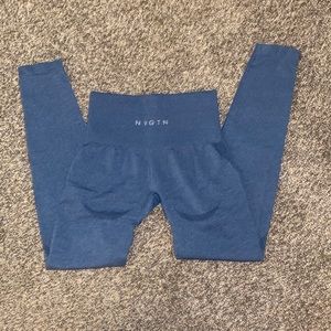Slate Blue NVGTN leggings